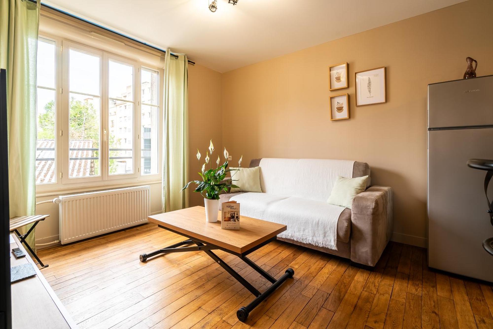 Mon Appart'Hotel - Gare De Limoges - Appartement Familial - Parking En Supp Ngoại thất bức ảnh